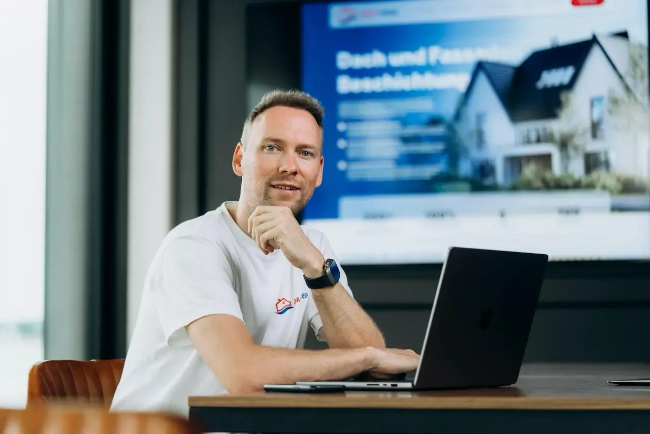 Meister und Team von Dach und Meer