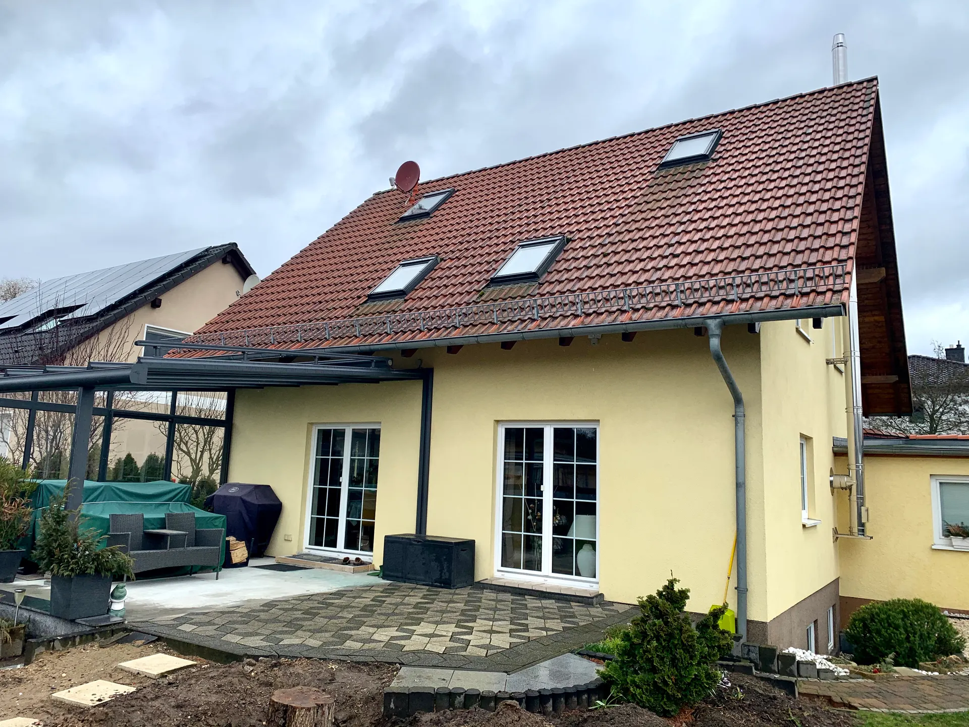 Haus Stellmacher vor der Renovierung 3